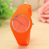 New Fashion Classic Silicone Women Watch simple style wrist watch Silicone Rubber casual dress Girl Relogio masculino 2018 clock