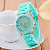 New Fashion Classic Silicone Women Watch Simple Style Wrist Watch Rubber Casual Dress Lady Clock Saat Reloj Mujer